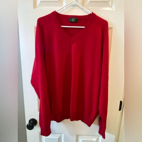 100% cashmere Sweater - Picture 1 of 9